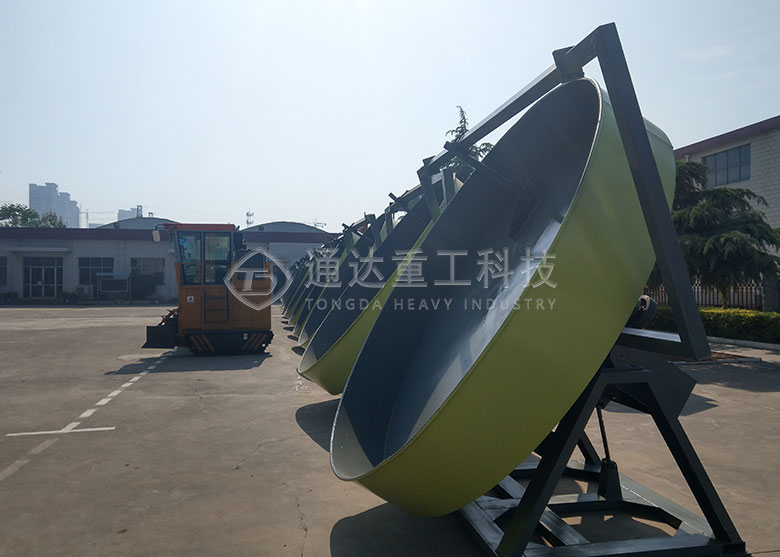 圓盤造粒機發(fā)貨現(xiàn)場